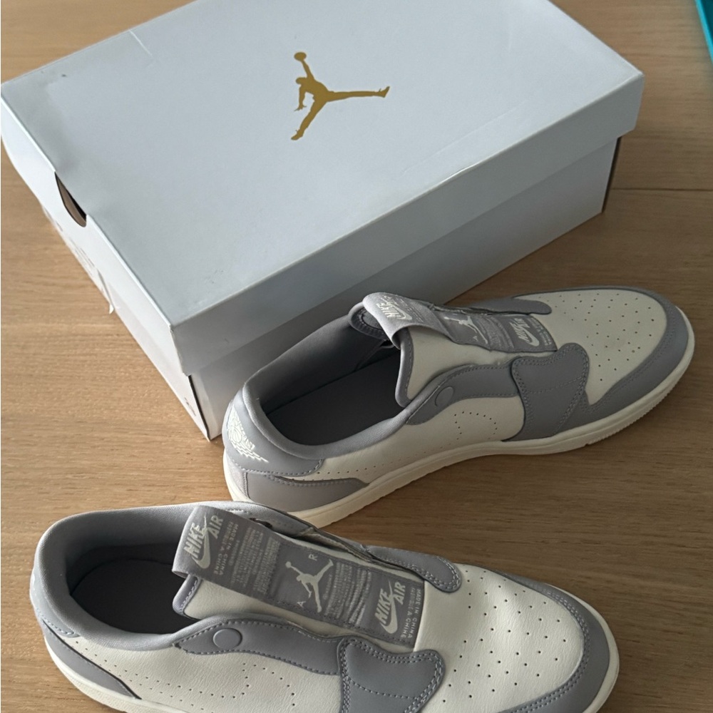 Air Jordan 1 Retro Low Slip-On Women's Size 10